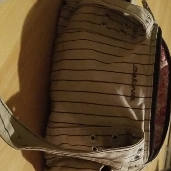 Purse - Picture 4 of 4